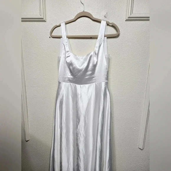 Lulu's Endless Radiance Ivory Satin Sleeveless Maxi Dress With Pockets Wedding - Picture 8 of 14